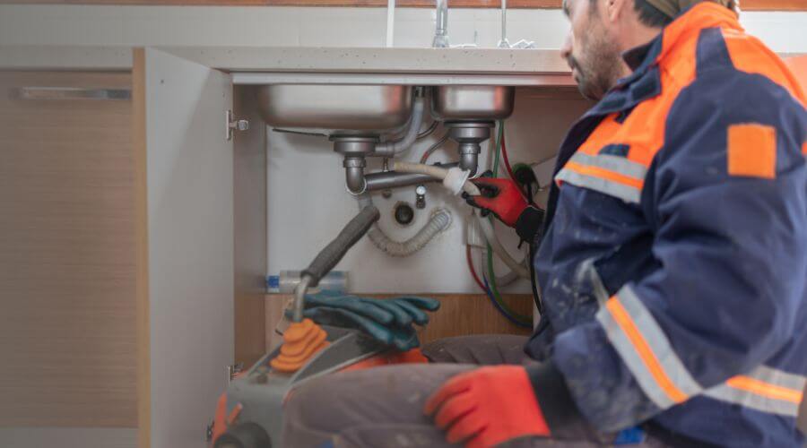 Professional slab leak plumber services in Huntington, OR